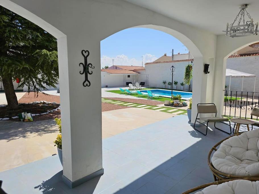 La Casa Del Arbol Vila Fuentiduena de Tajo Exterior foto
